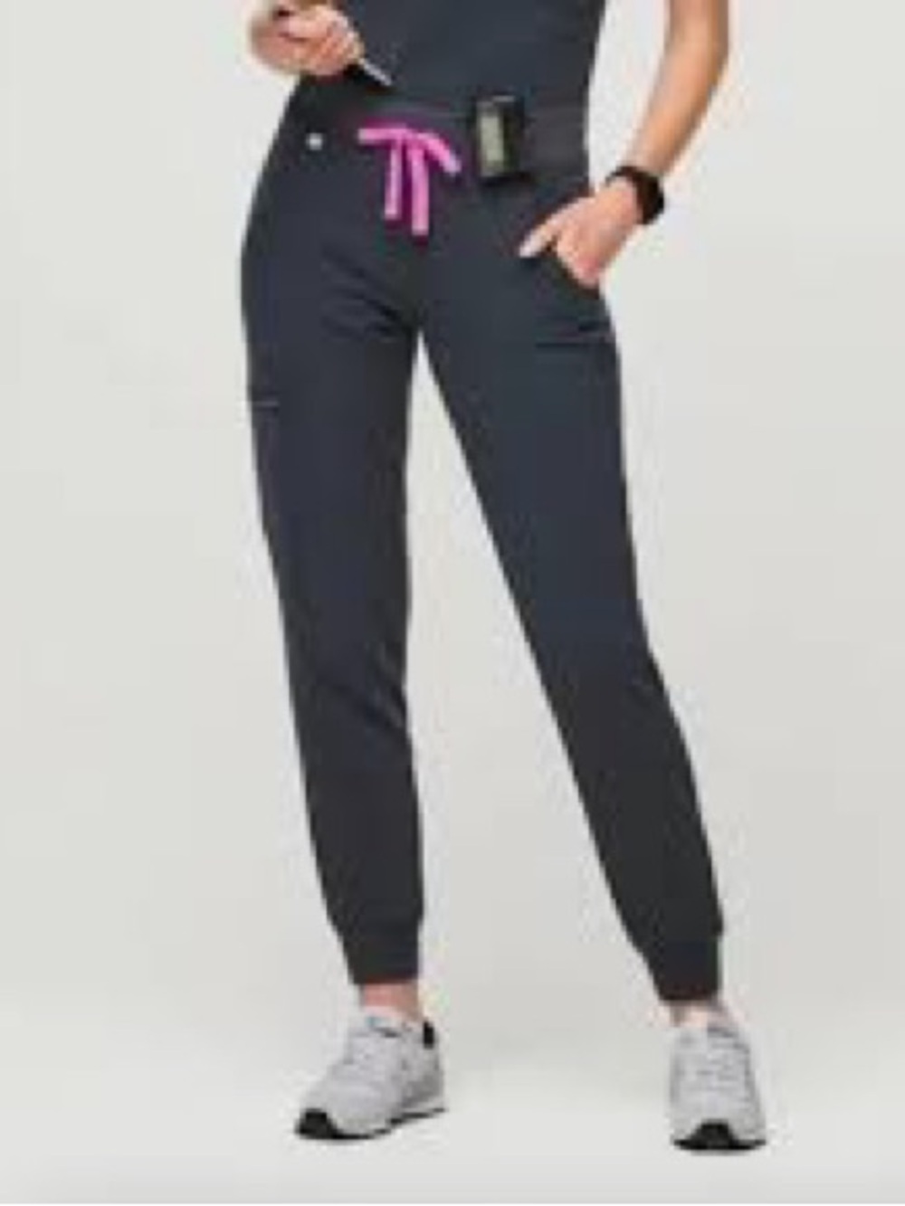 Figs Charcoal Jogger Pants Greey  with Pink Drawstring